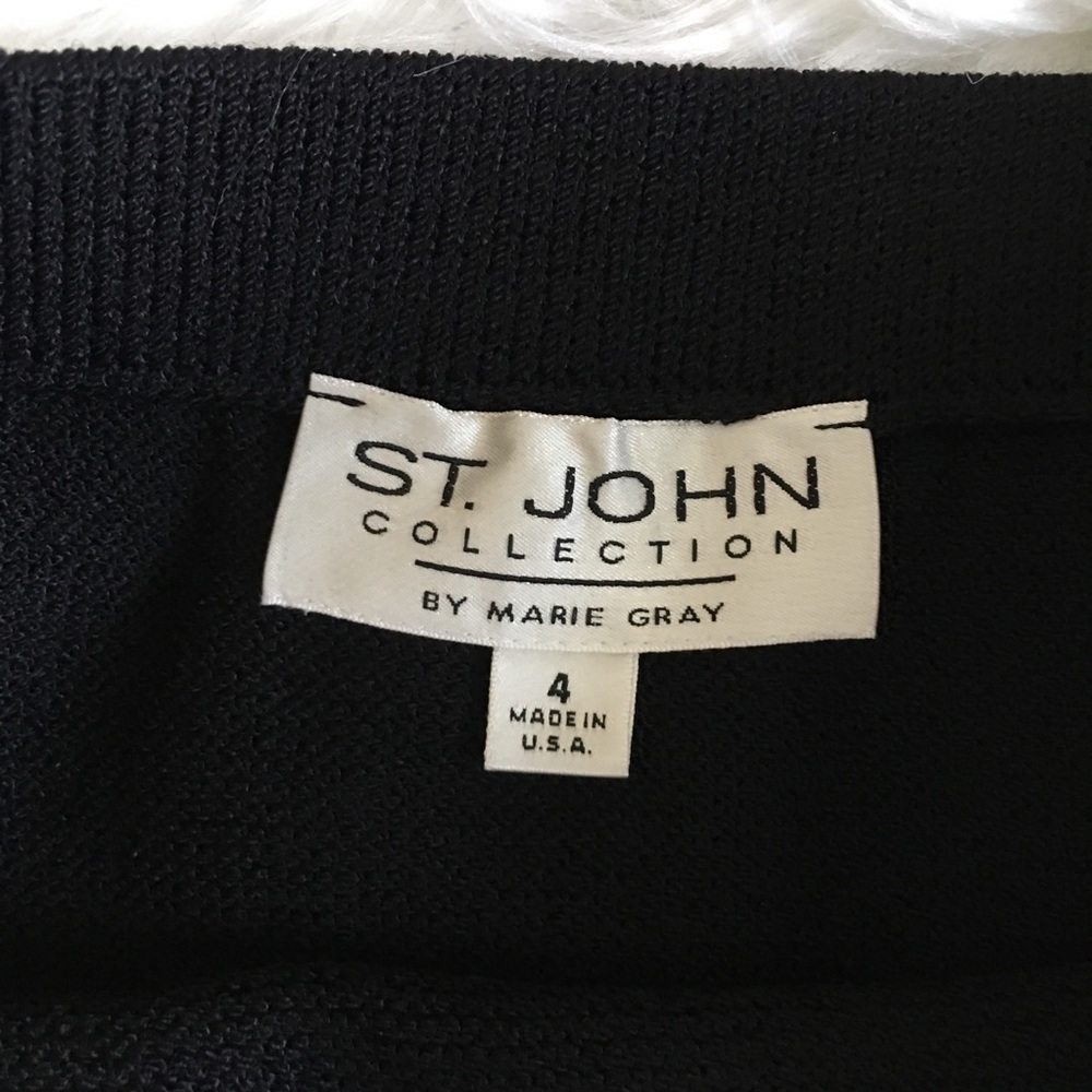 ST. JOHN COLLECTION | Flared Hem Knit Skirt - Picture 3 of 8